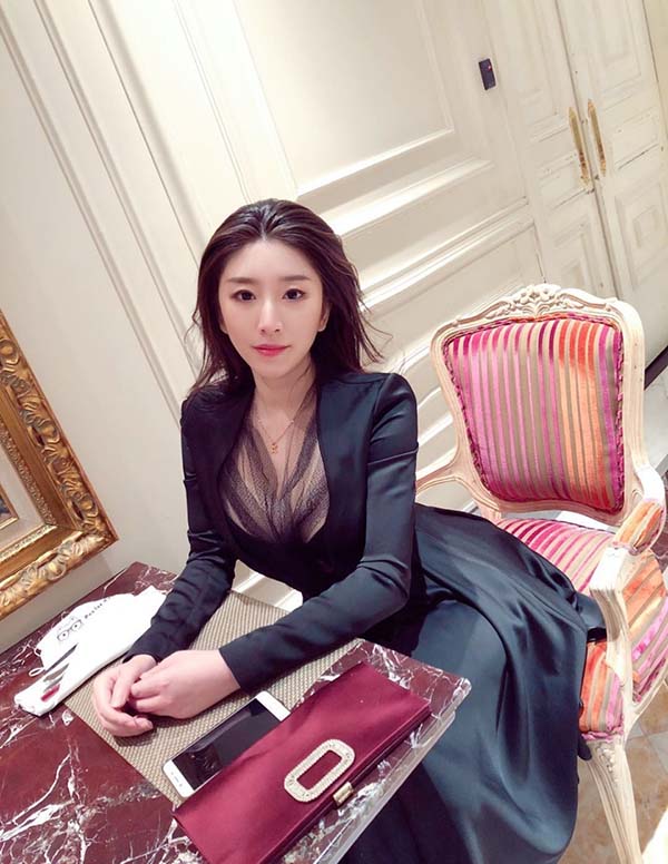 温哥华外围伴游