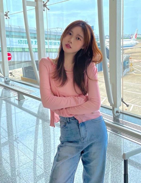 曼谷伴游模特上门