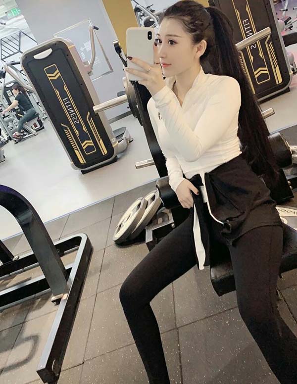 迪拜外围留学生